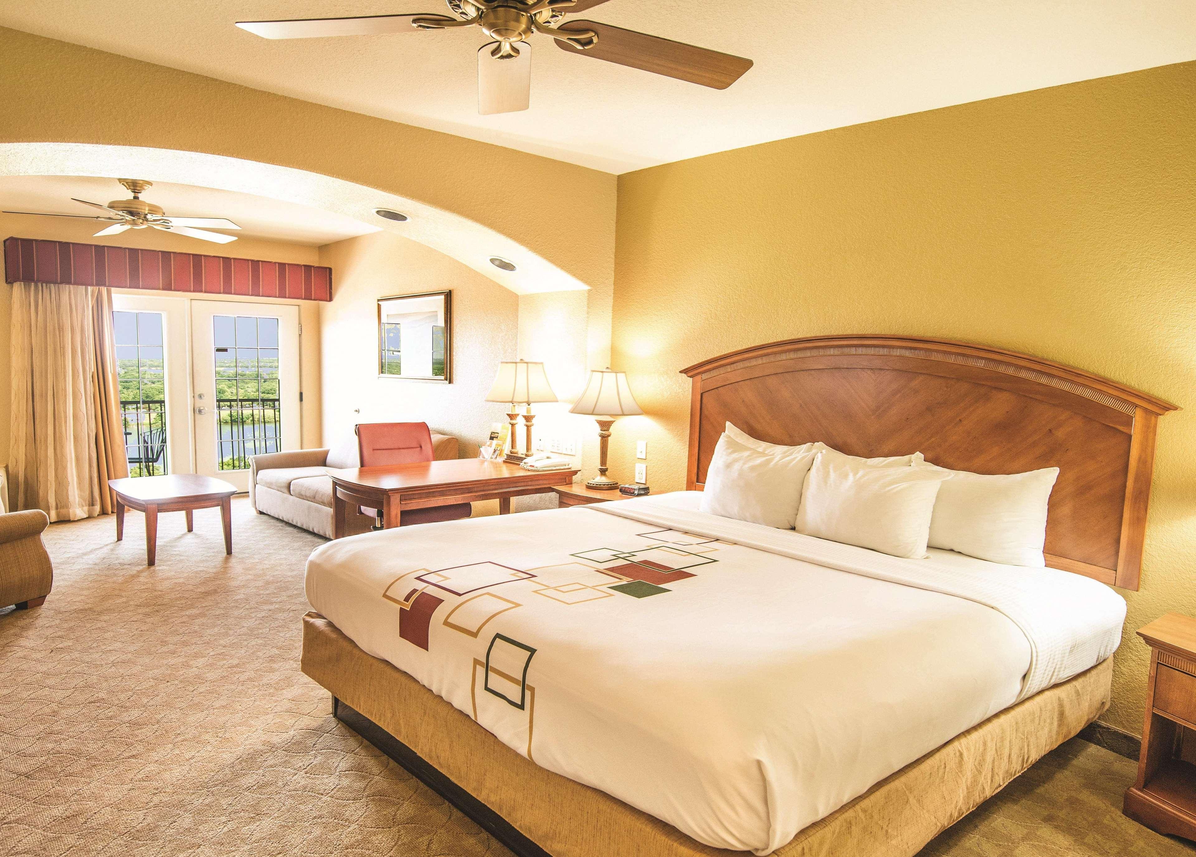 La Quinta By Wyndham Marble Falls Exterior photo