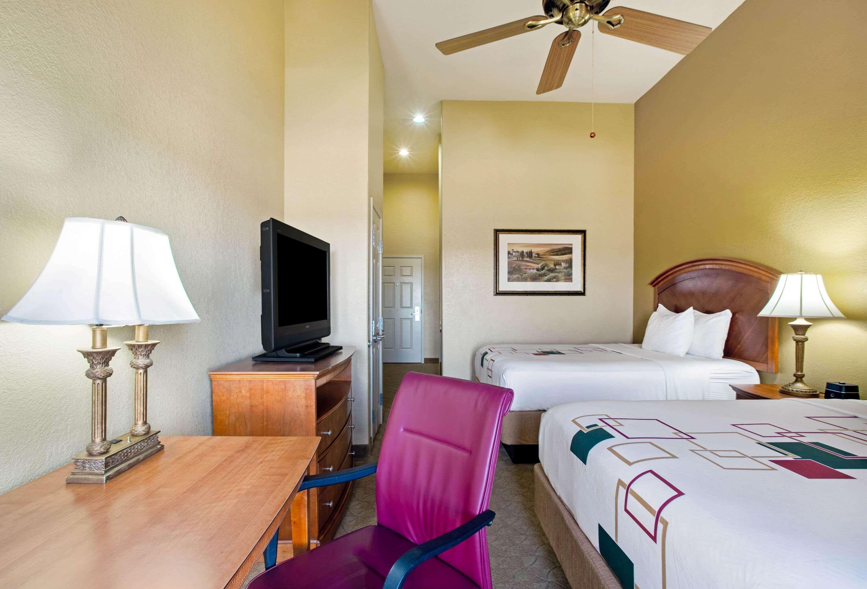 La Quinta By Wyndham Marble Falls Exterior photo